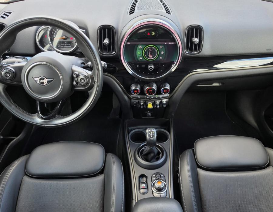 MINI COOPER COUNTRYMAN -( PLUG-IN)
